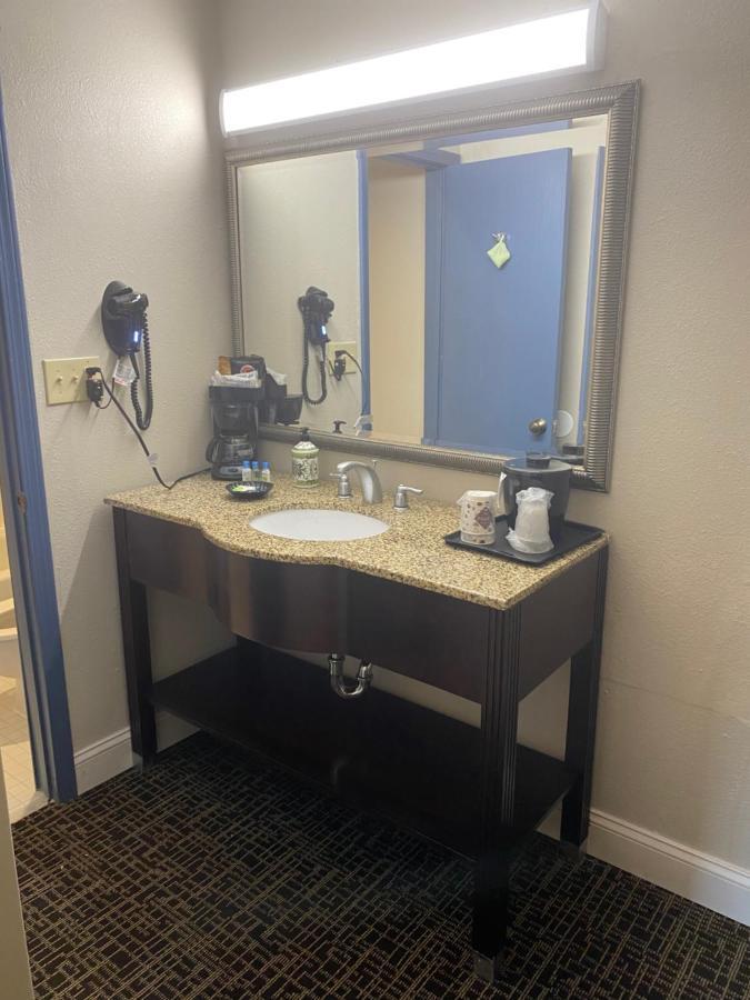 Fairview - Airport Motel