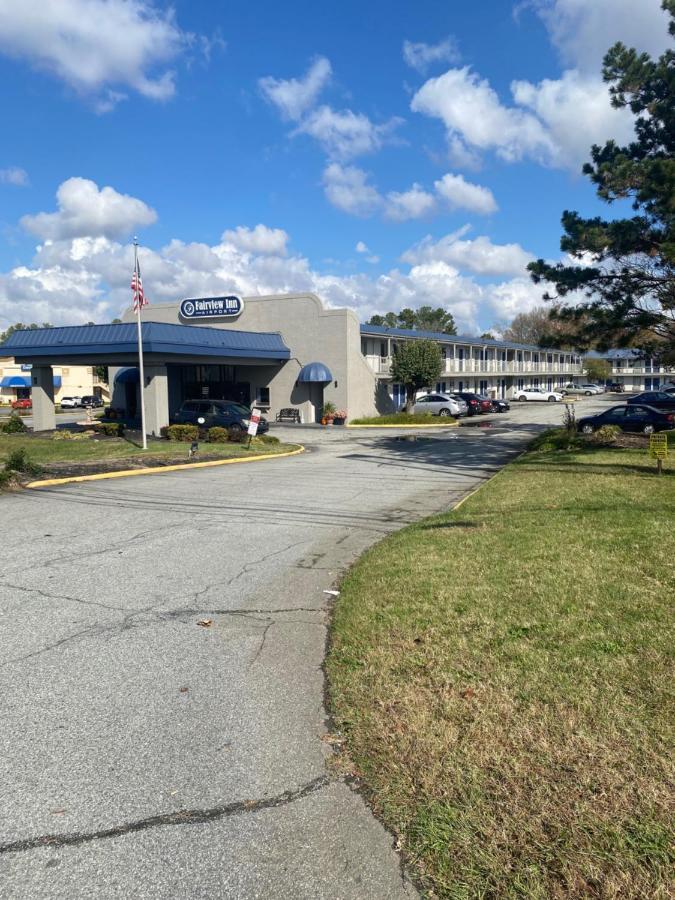 Fairview - Airport 2*